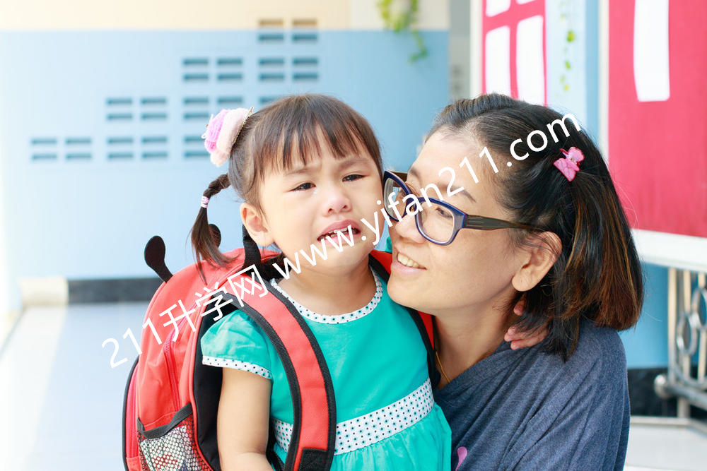 十堰化妆培训学校?十堰化妆培训学校学费多少?