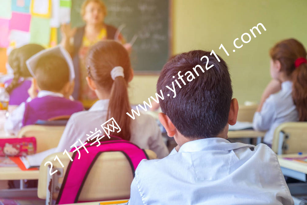 成都万年实验学校怎么样
